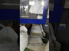 O multi tampão plástico pequeno colorido prega a resistência de corrosão personalizada do comprimento